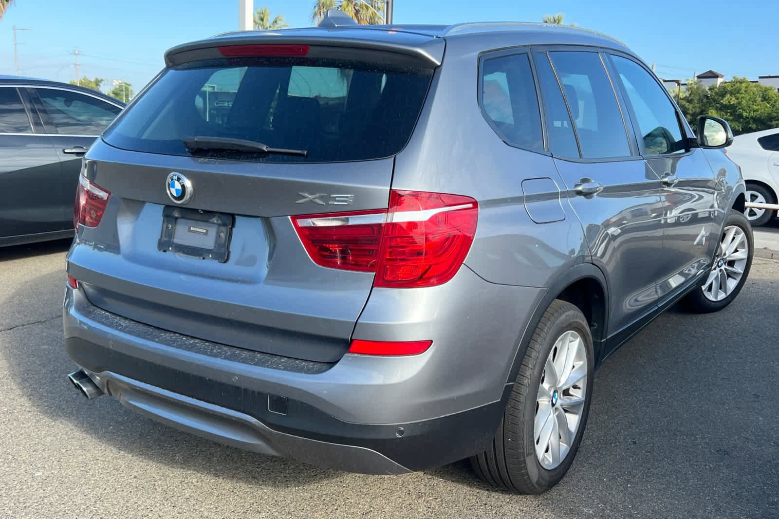 Used 2015 BMW X3 xDrive28i AWD/4WD image 4