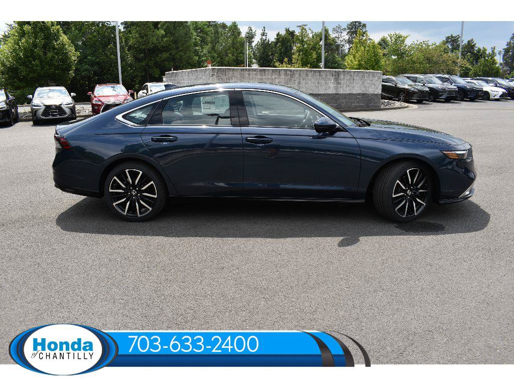 New 2026 Honda Accord Hybrid Touring image 8
