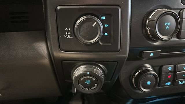 Used 2018 Ford F150 XLT w/ Equipment Group 302A Luxury AWD/4WD image 25