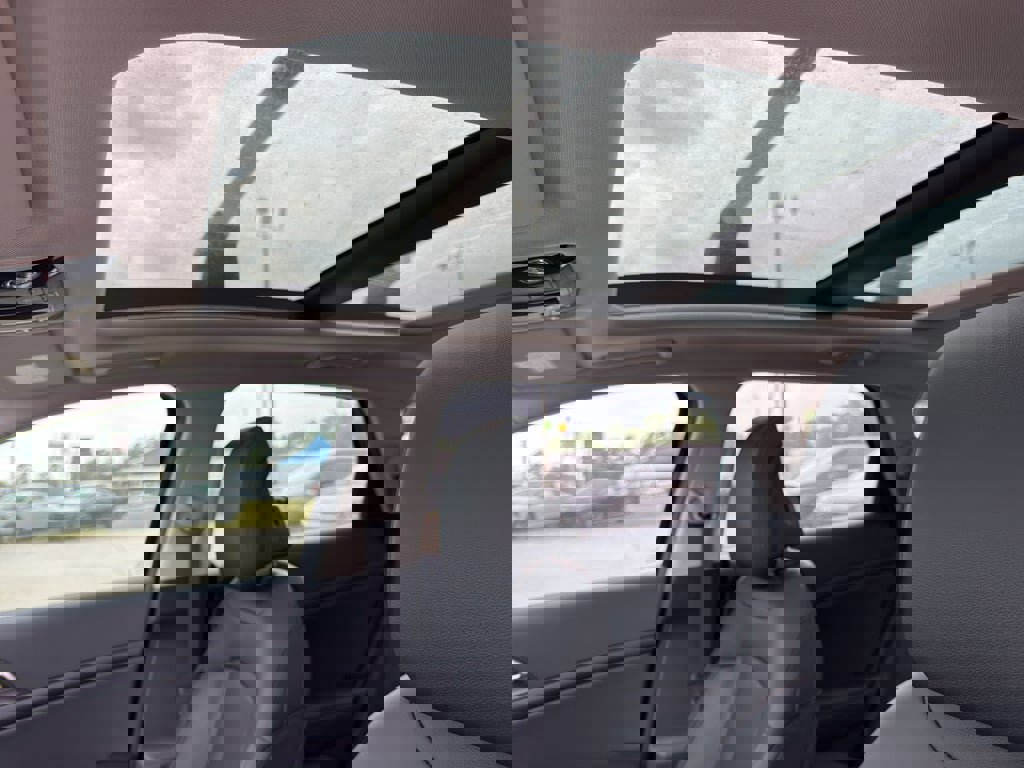 New 2026 Kia Sportage SX image 12