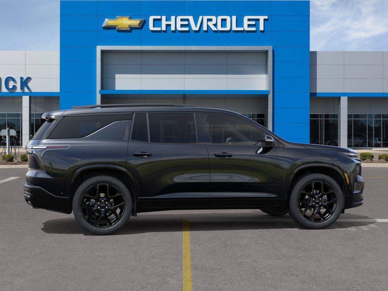 New 2026 Chevrolet Traverse RS w/ LPO, Floor Liner Package AWD/4WD image 6