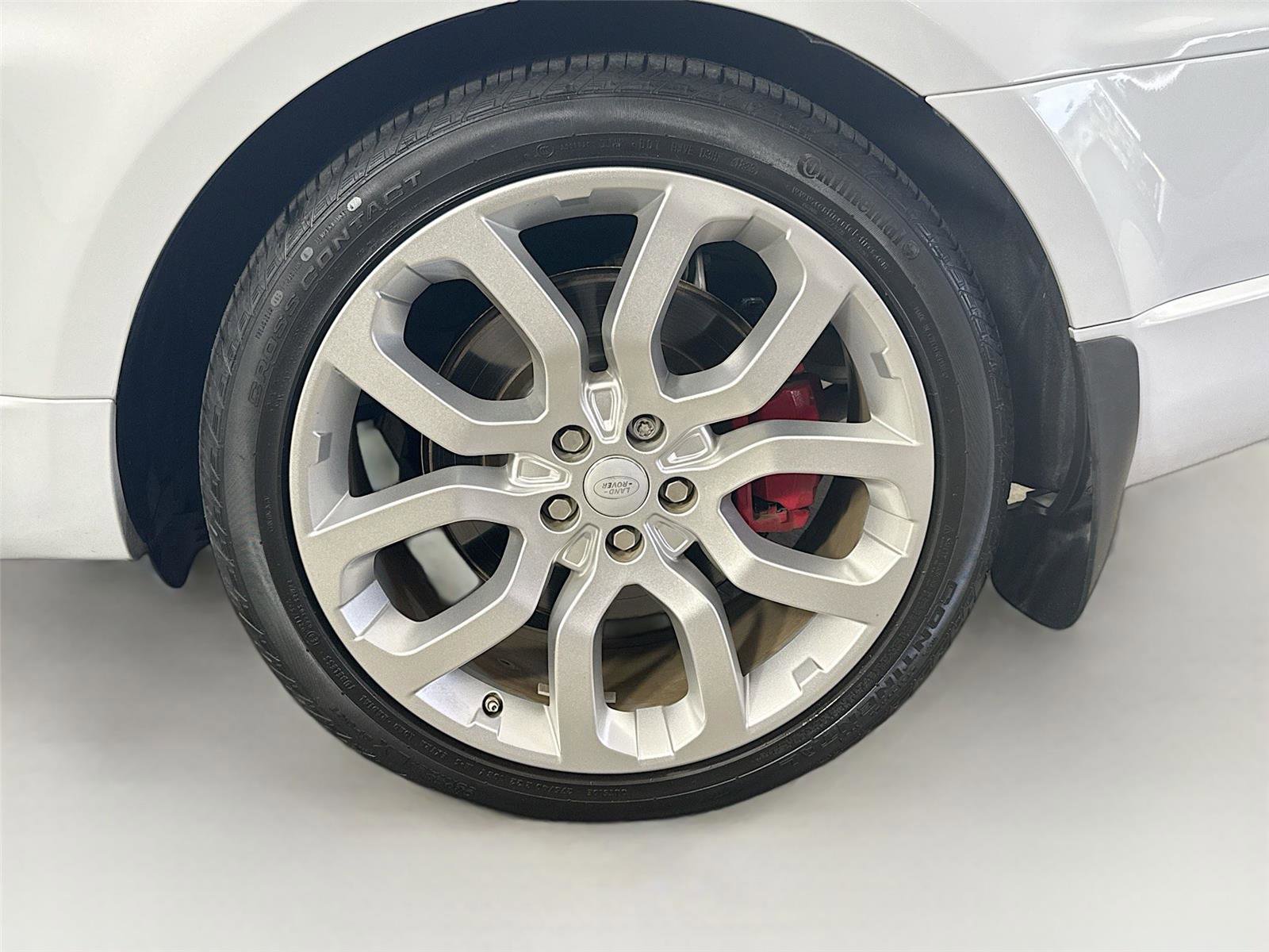 Used 2018 Land Rover Range Rover Sport Supercharged image 32