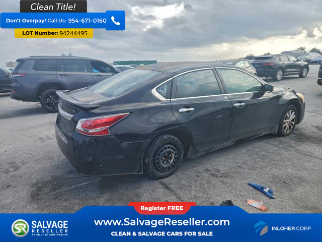 Used 2014 Nissan Altima 2.5 S w/ Sport Value Package image 4