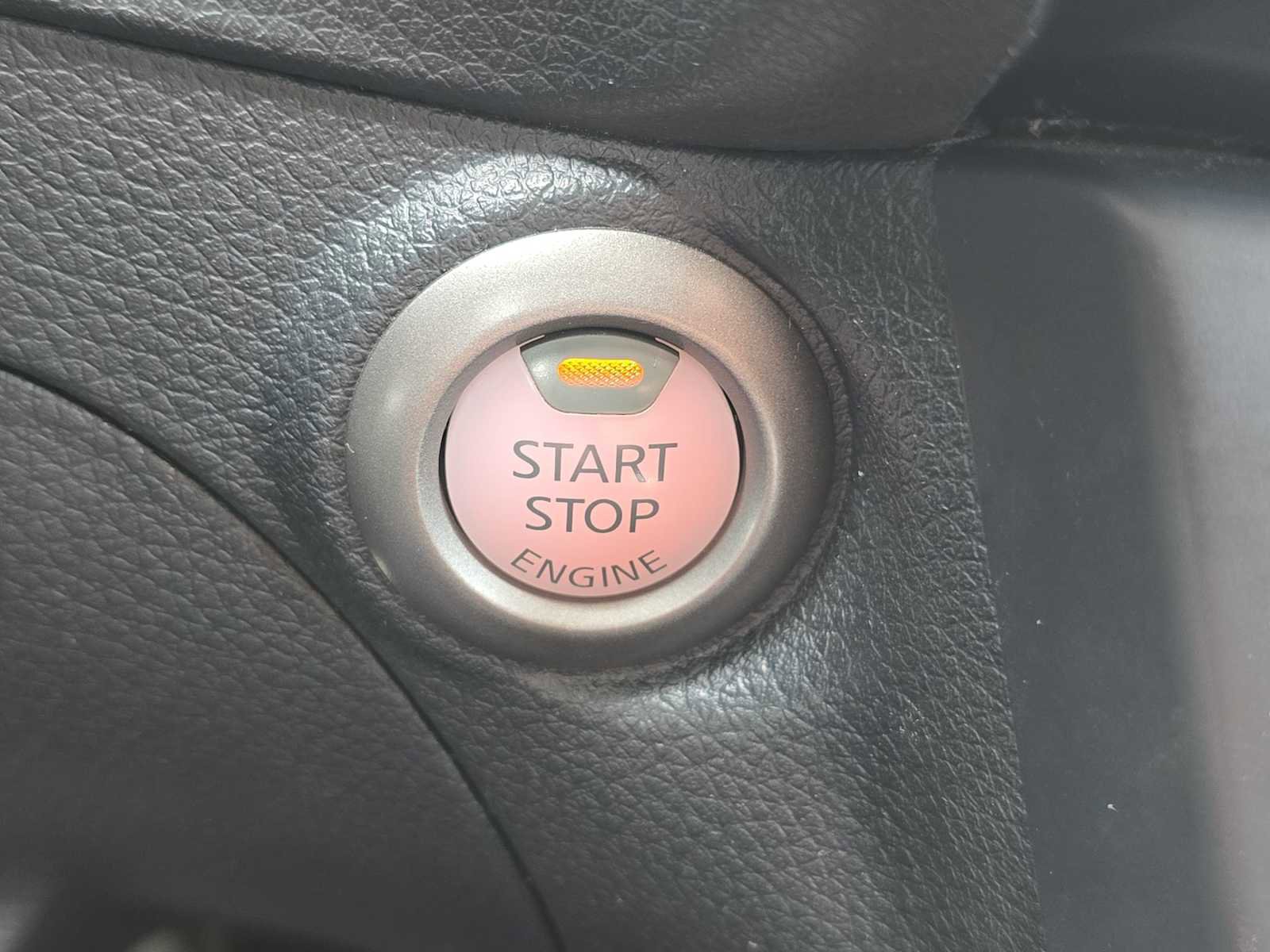 Used 2017 Nissan Sentra SV image 26