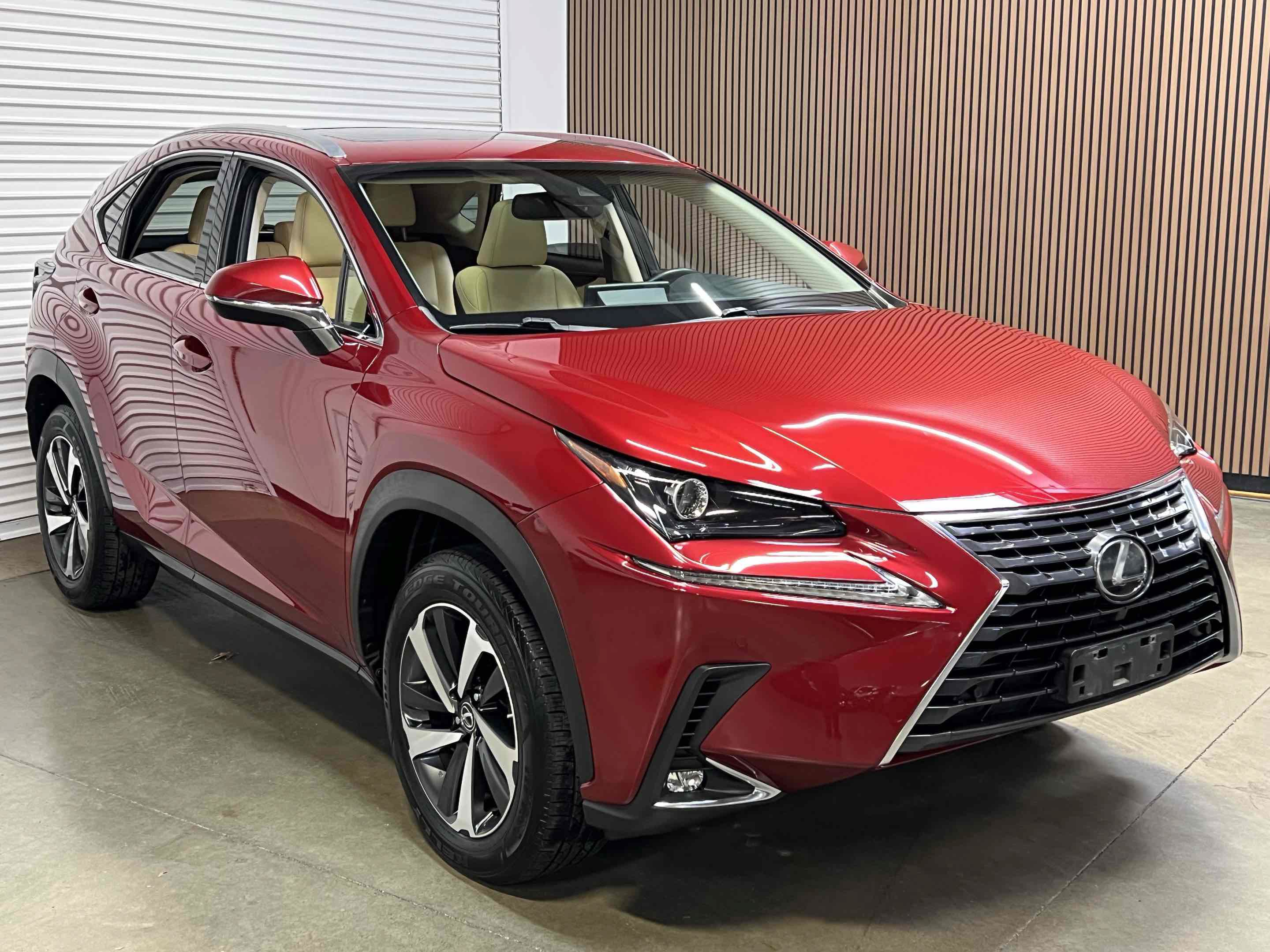 Used 2018 Lexus NX 300 FWD w/ Premium Package image 9