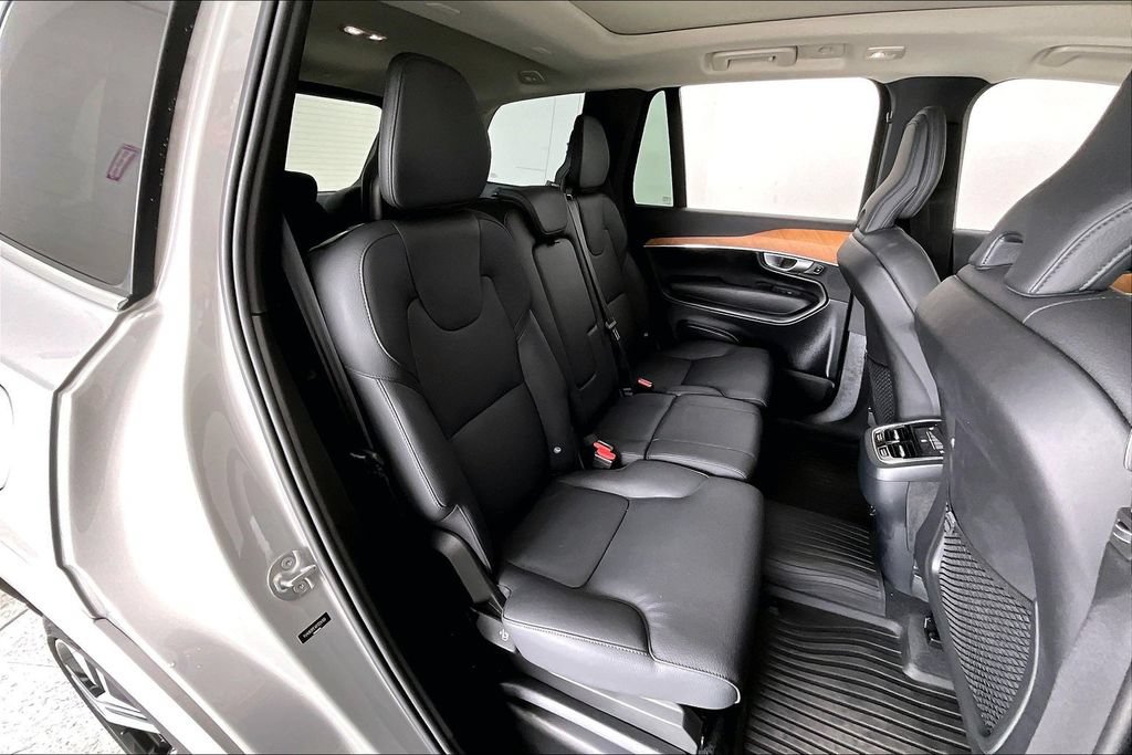 Certified 2024 Volvo XC90 B6 Plus AWD/4WD image 34