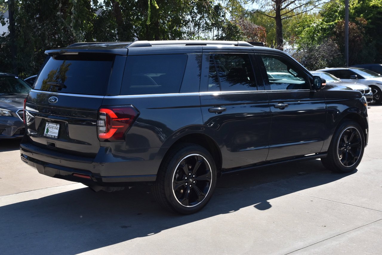Certified 2023 Ford Expedition Limited AWD/4WD image 7