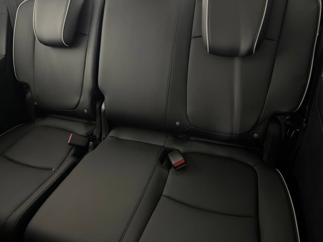 Certified 2026 Honda Odyssey Elite image 32