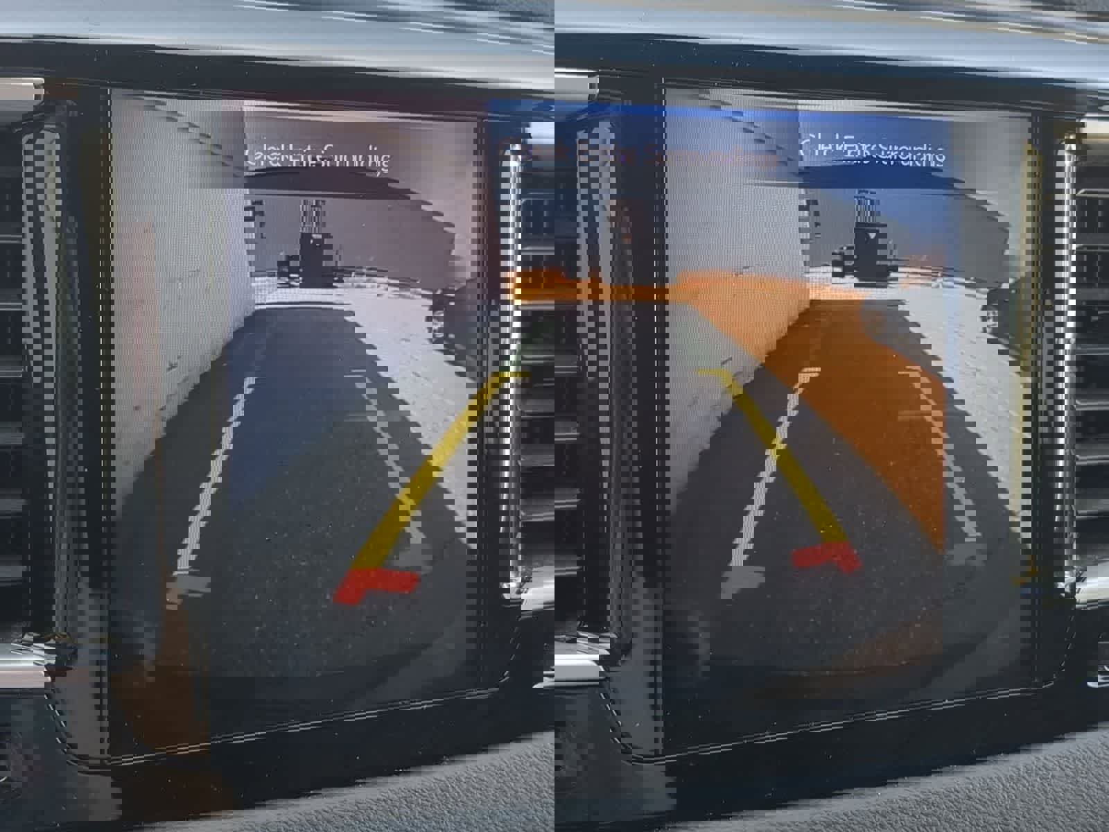 Certified 2020 Chrysler Pacifica Touring-L Plus w/ Tire & Wheel Group image 29