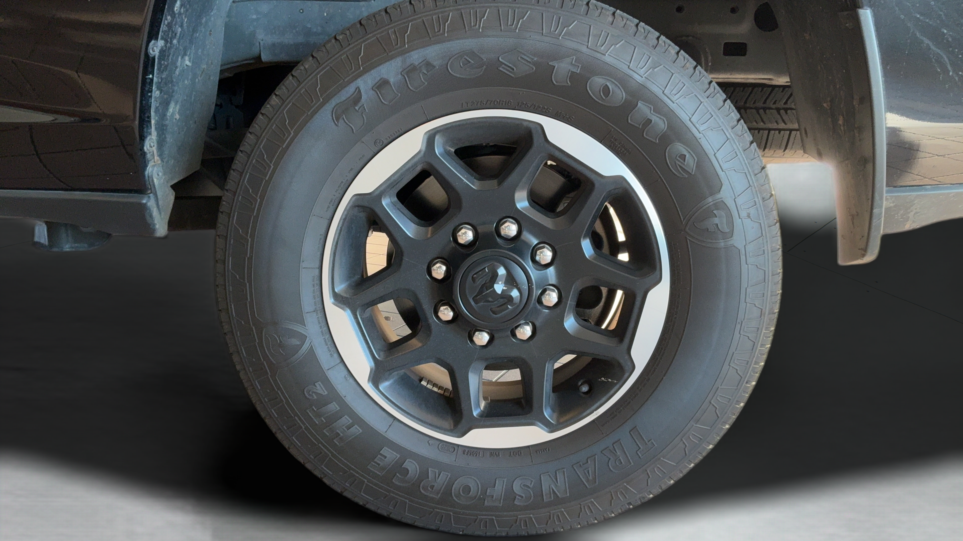 Used 2025 RAM 2500 Laramie AWD/4WD image 50