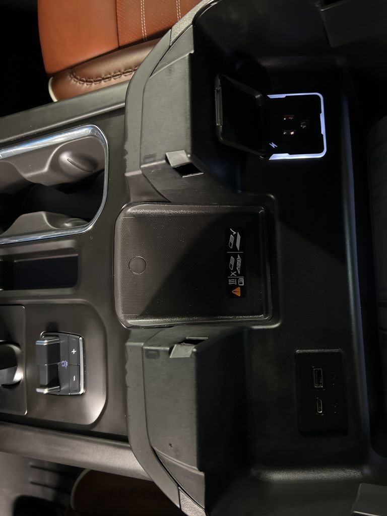 Used 2025 GMC Sierra 1500 Denali Ultimate image 16