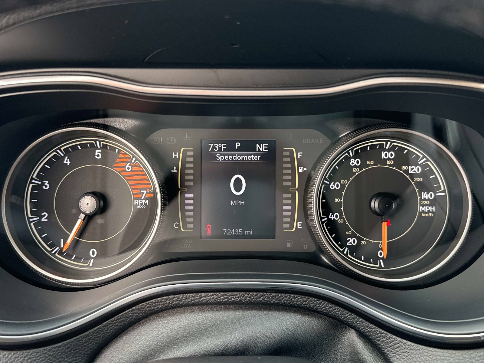 Certified 2020 Jeep Cherokee Latitude Plus w/ Cold Weather Group image 28