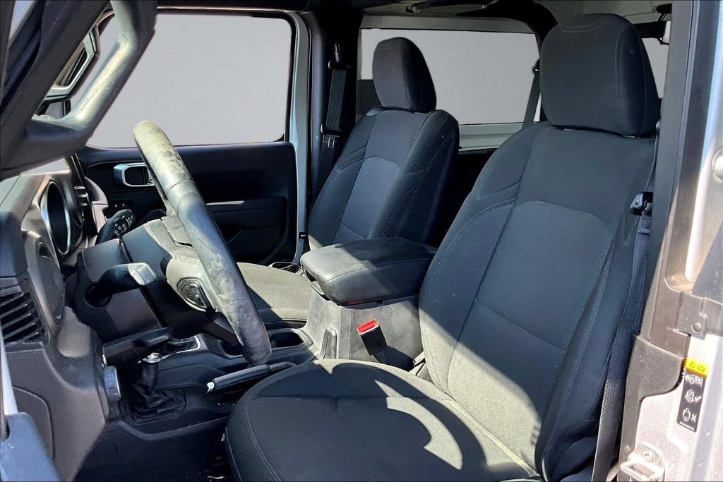 Used 2022 Jeep Wrangler Sport AWD/4WD image 17