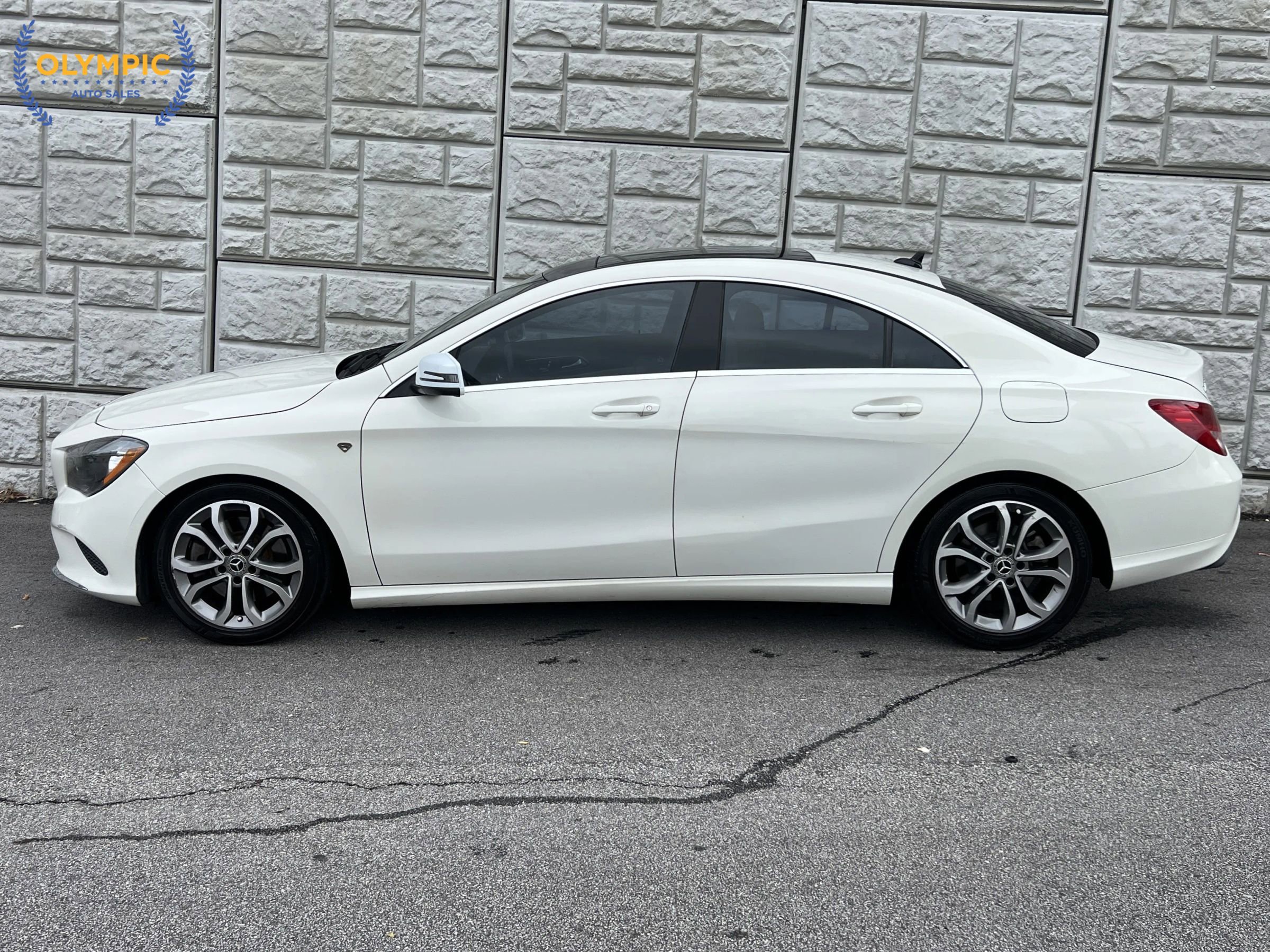 Used 2018 Mercedes-Benz CLA 250 image 7