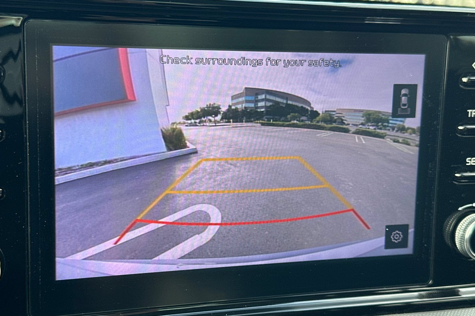 Used 2022 Kia K5 LX FWD image 26