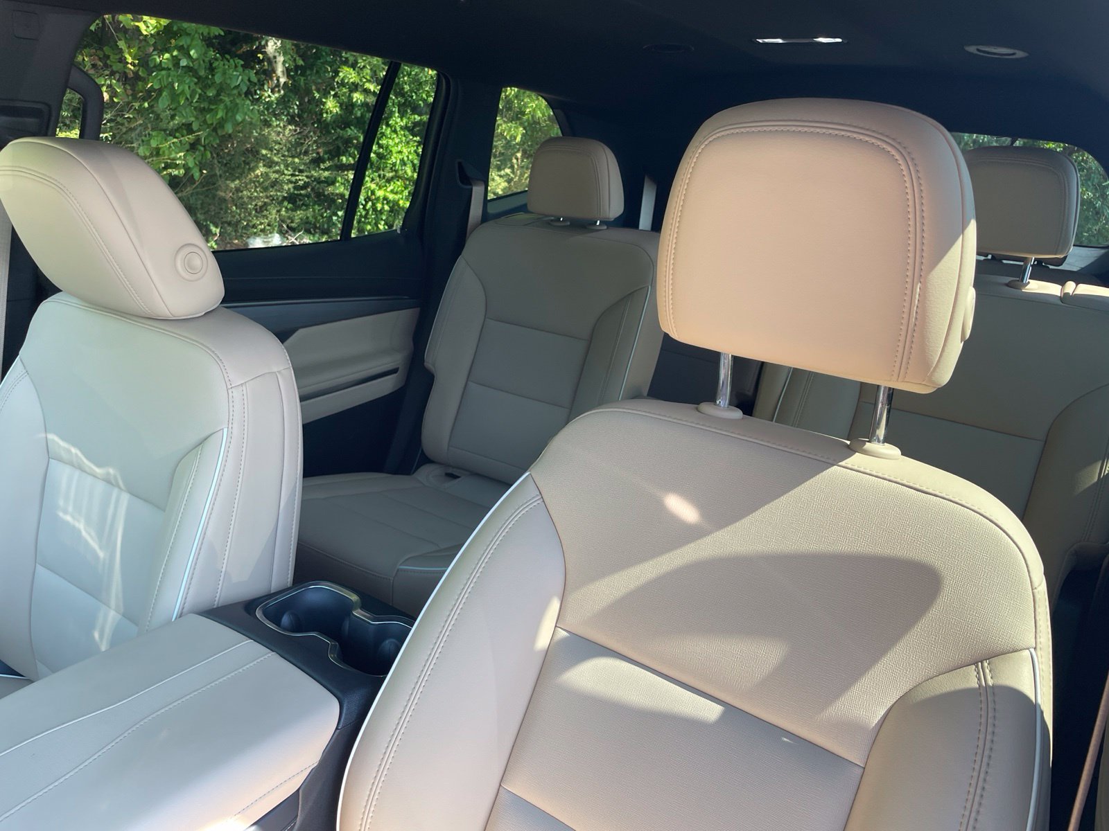 Used 2025 Buick Enclave Preferred w/ LPO, Floor Liner Package FWD image 29