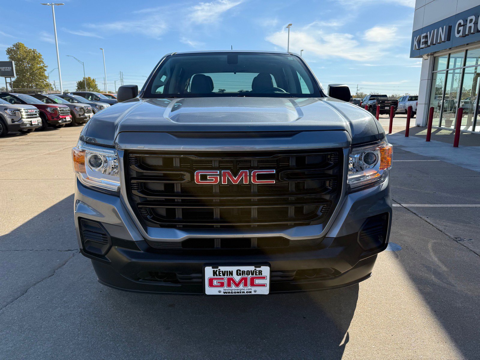 Used 2022 GMC Canyon Elevation Standard w/ Convenience Package image 2