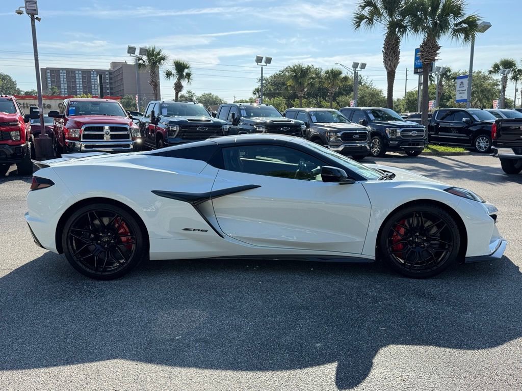 New 2025 Chevrolet Corvette Z06 w/ Stealth Interior Trim Package image 9