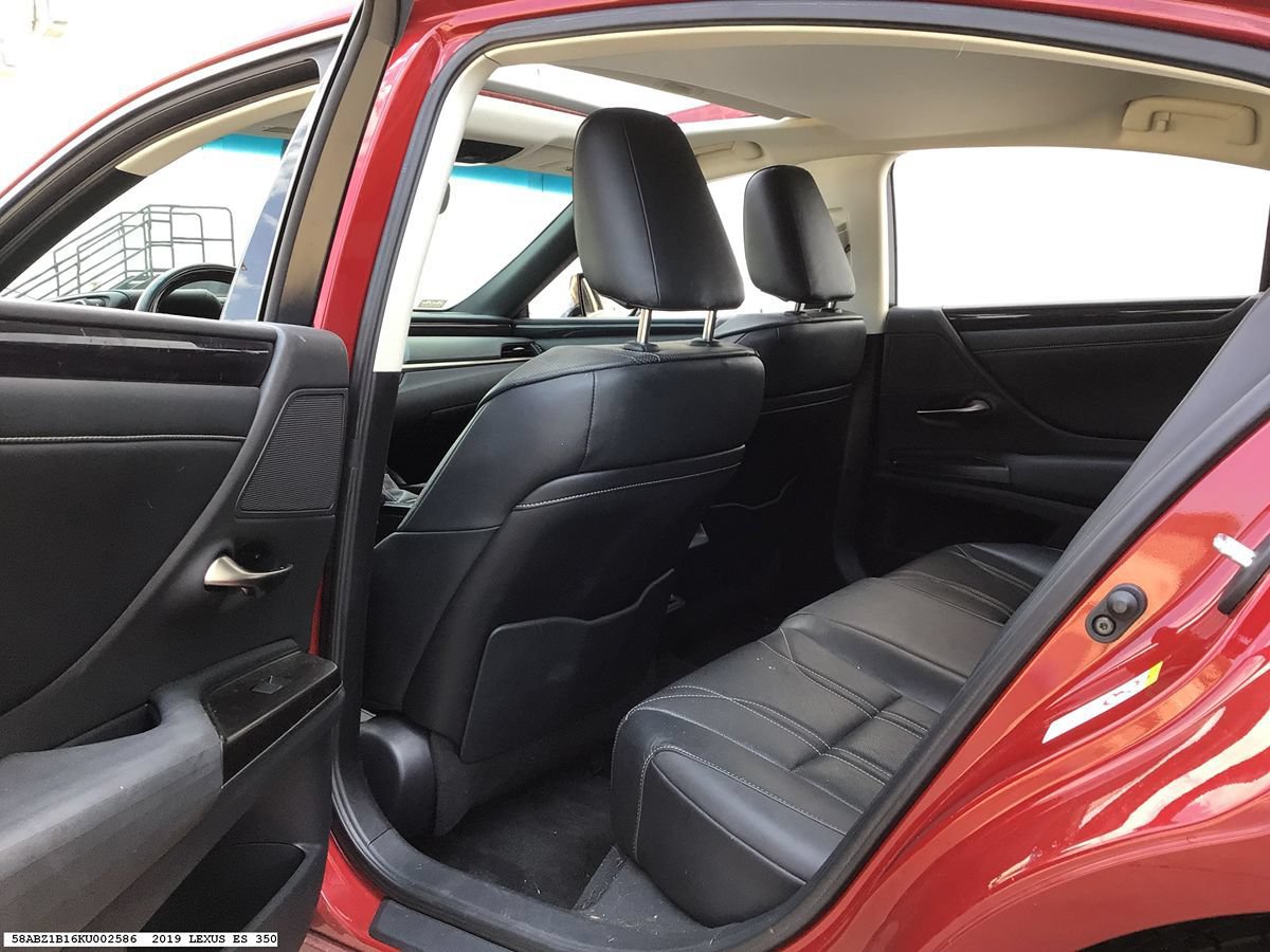 Used 2019 Lexus ES 350 w/ Accessory Package 2 FWD image 8