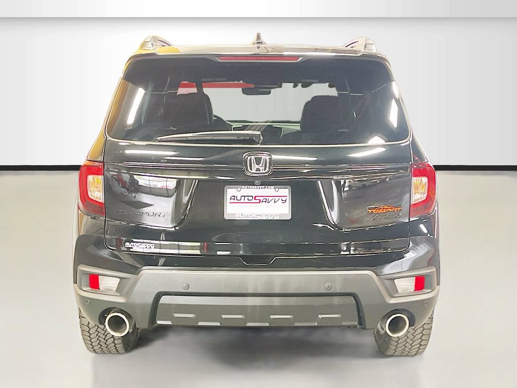 Used 2025 Honda Passport TrailSport image 6