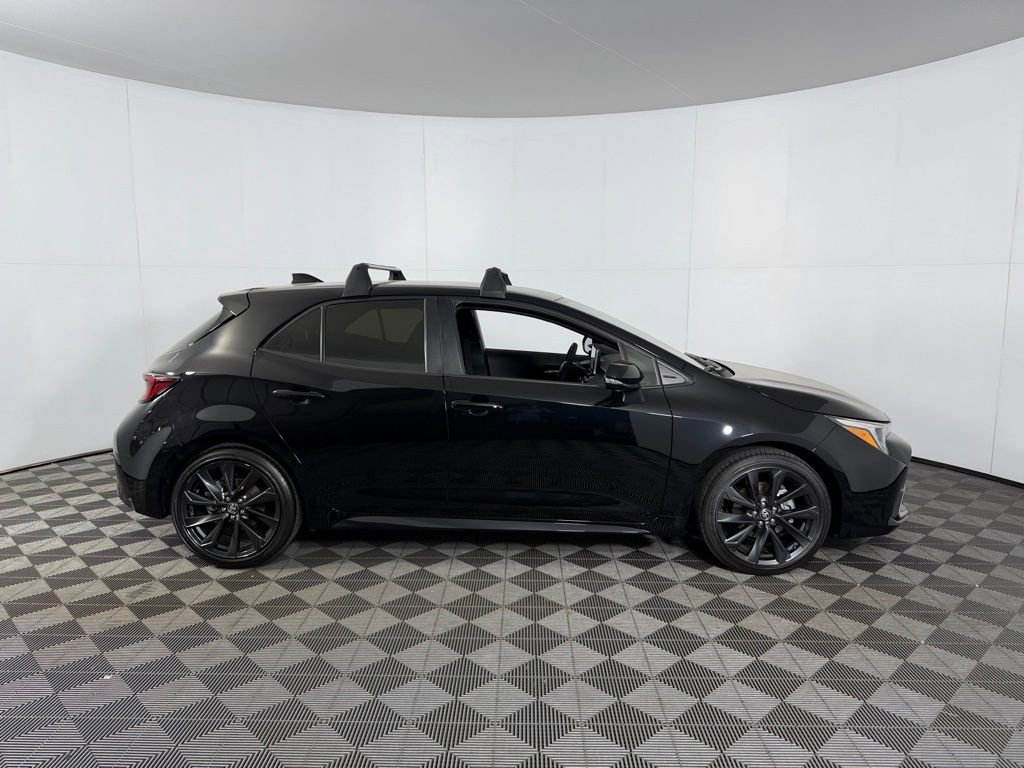 Used 2025 Toyota Corolla XSE image 5