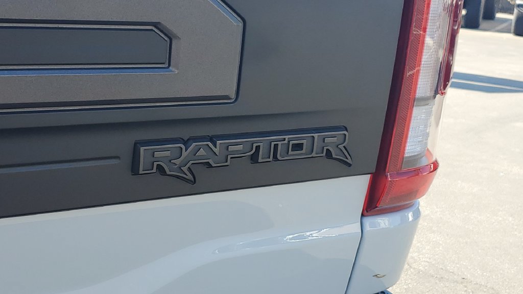 Used 2023 Ford F150 Raptor w/ Raptor Carbon Fiber Package AWD/4WD image 9