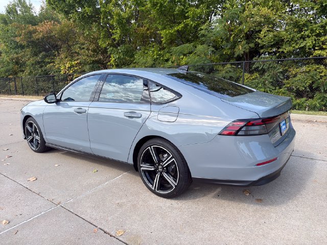 New 2026 Honda Accord SE image 3