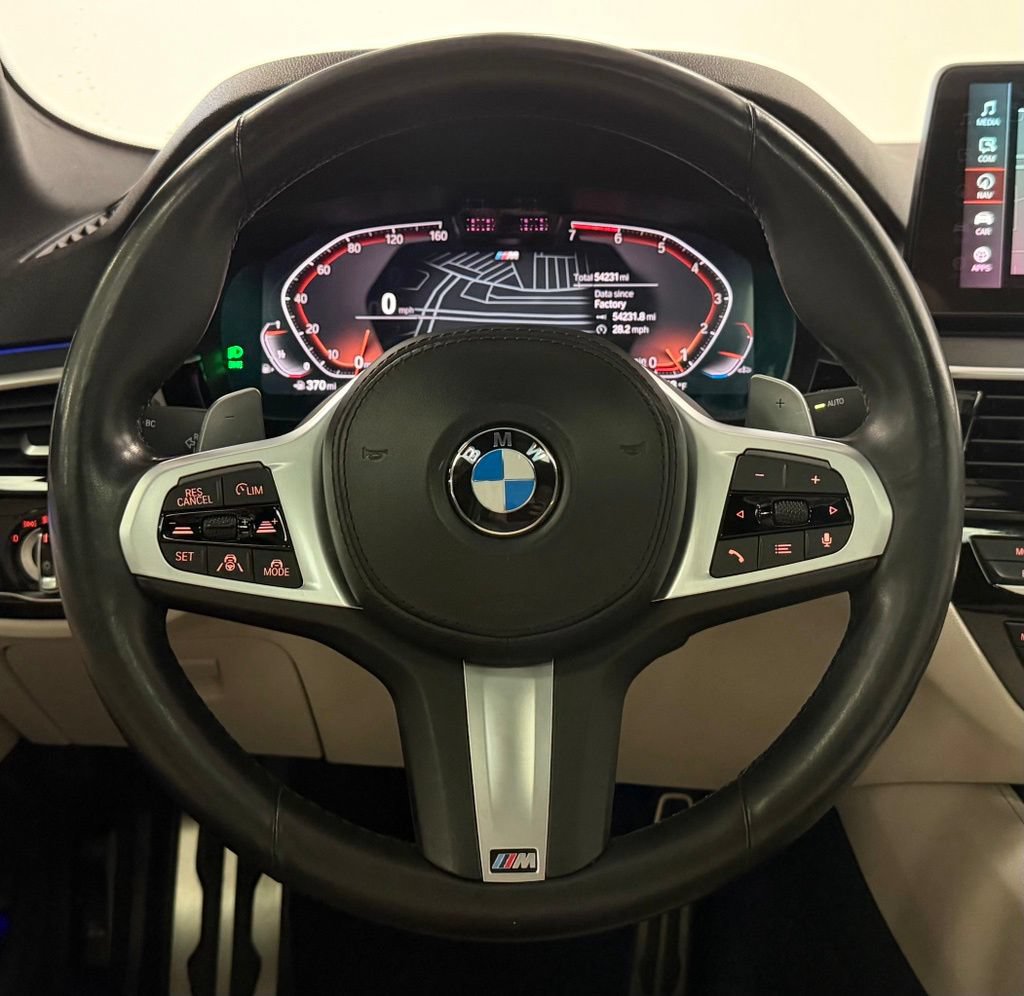 Used 2021 BMW 530i w/ Executive Package RWD image 16