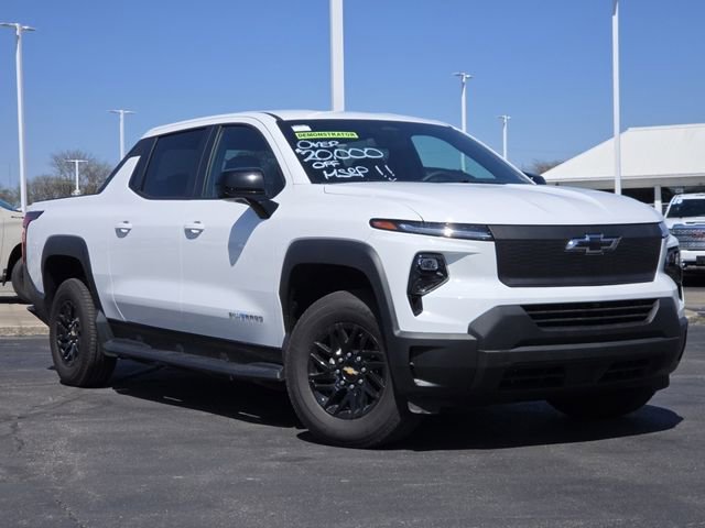 New 2024 Chevrolet Silverado EV W/T AWD/4WD image 2