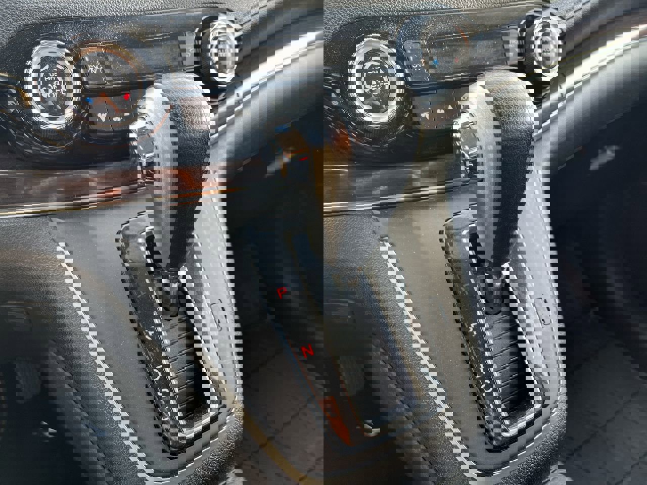 Used 2016 Honda CR-V Touring image 37