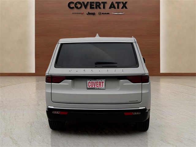 Used 2022 Jeep Wagoneer Series III image 4