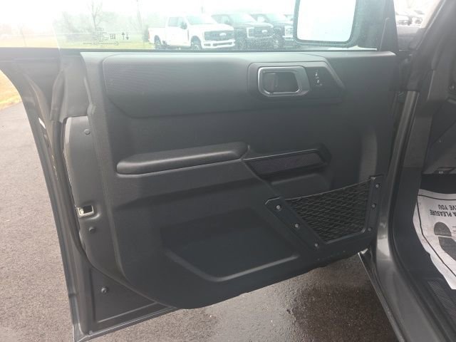 Used 2025 Ford Bronco Big Bend image 21