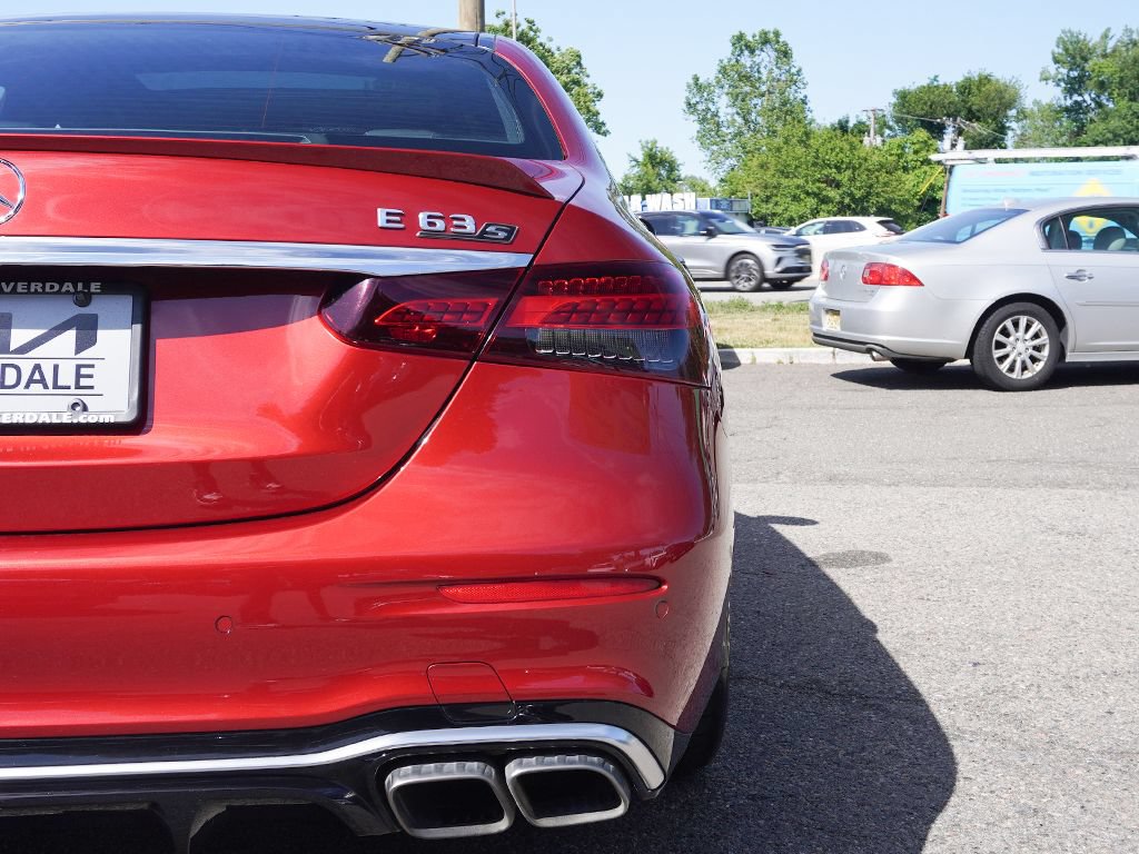 Used 2021 Mercedes-Benz E 63 AMG S w/ Driver Assistance Package image 20