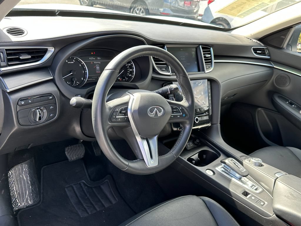 Used 2025 INFINITI QX50 Luxe AWD/4WD image 23