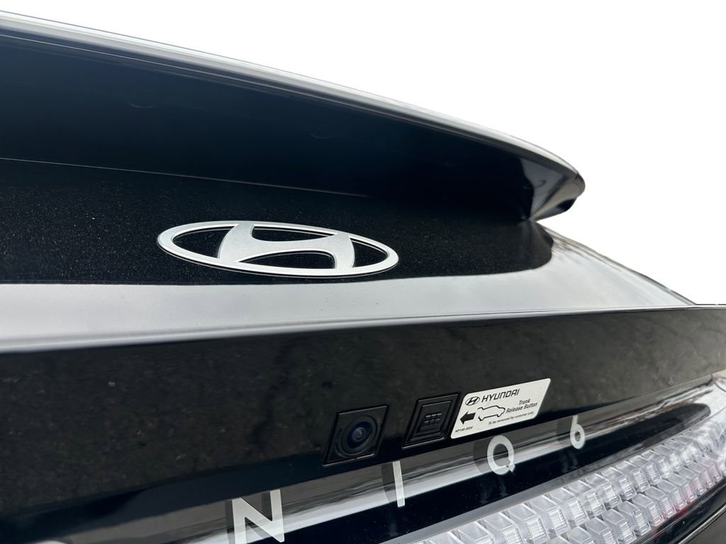 Used 2024 Hyundai Ioniq 6 SEL image 29