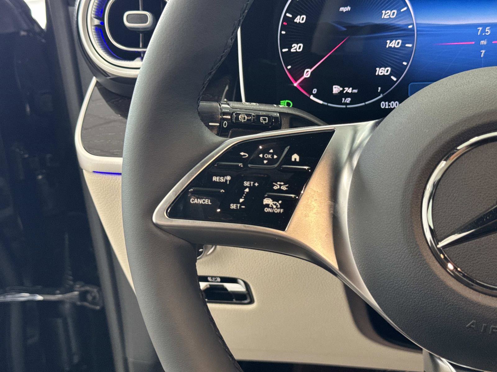 New 2026 Mercedes-Benz GLC 300 image 30