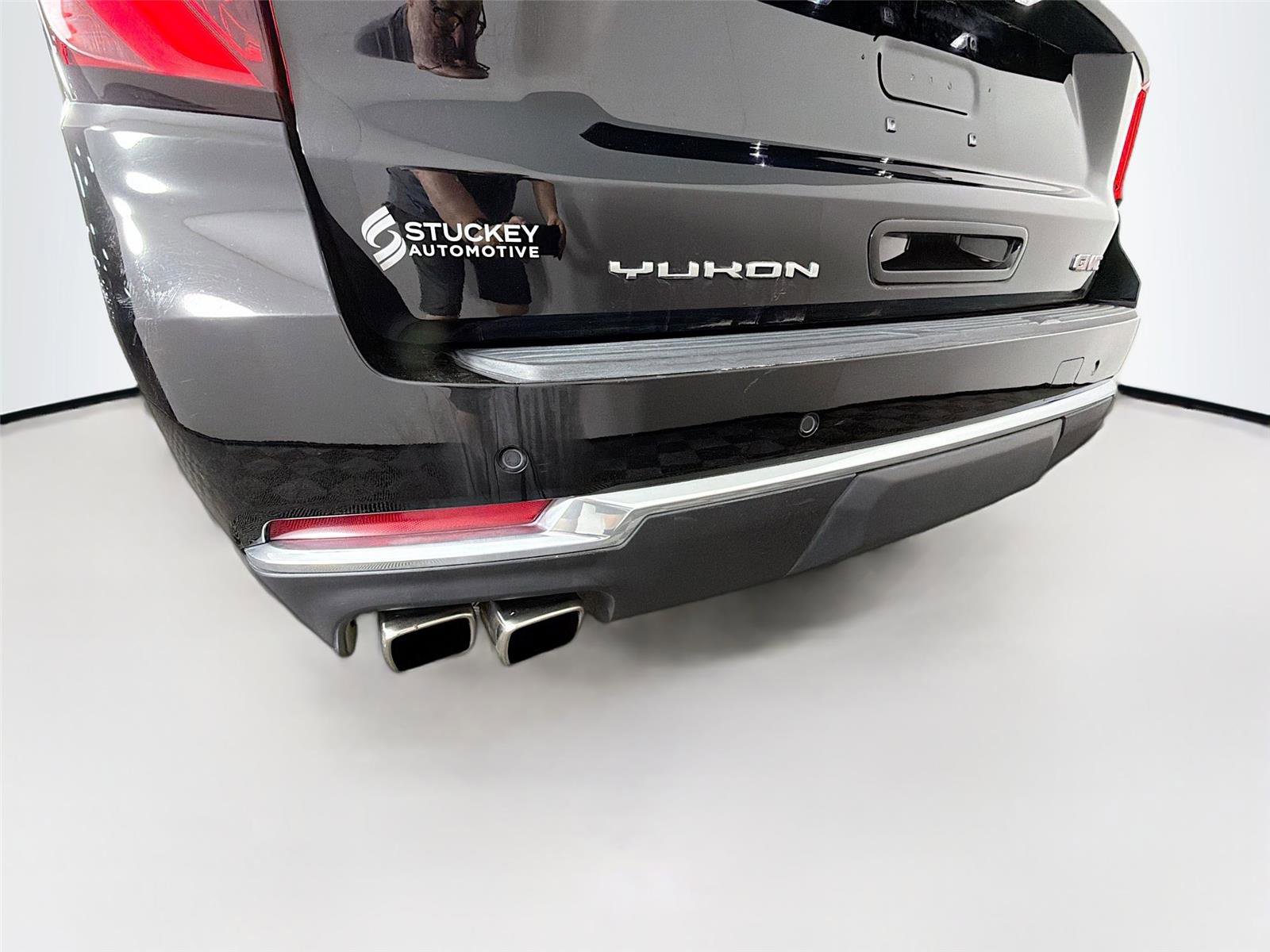 Used 2025 GMC Yukon Denali AWD/4WD image 35