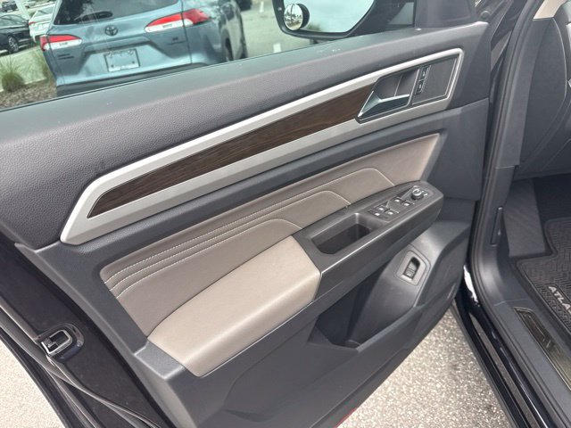 Used 2022 Volkswagen Atlas SE FWD image 7