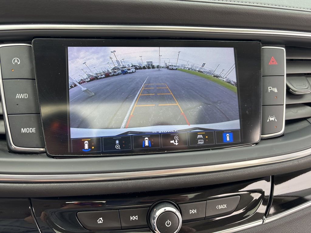 Used 2023 Buick Enclave Avenir w/ Avenir Technology Package AWD/4WD image 67