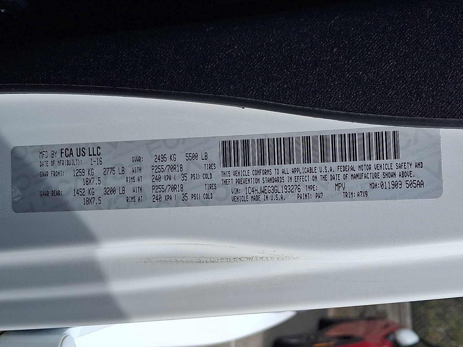 Used 2016 Jeep Wrangler Unlimited Sahara w/ Dual Top Group image 27