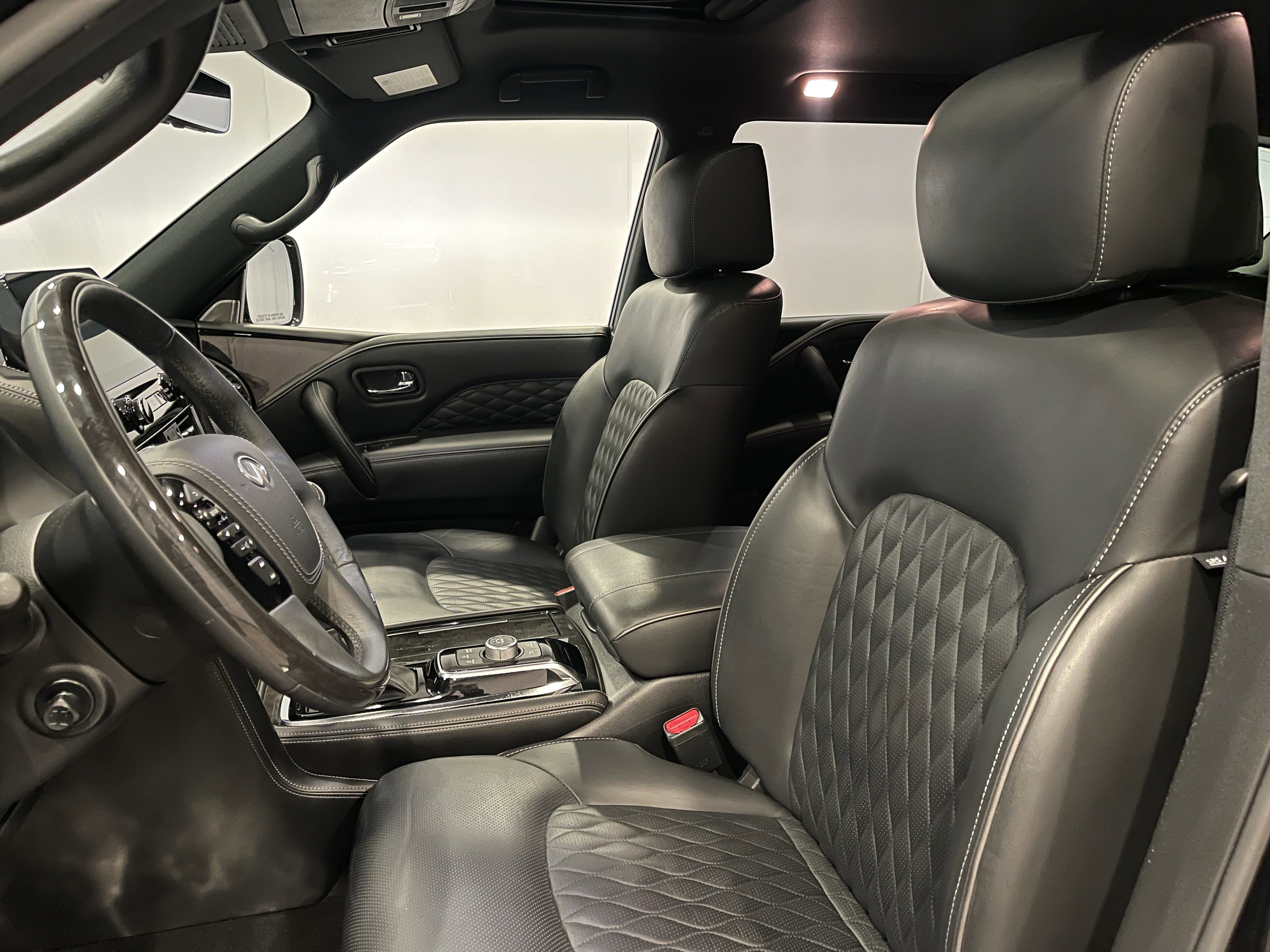 Used 2023 INFINITI QX80 Sensory w/ Cargo Package AWD/4WD image 15