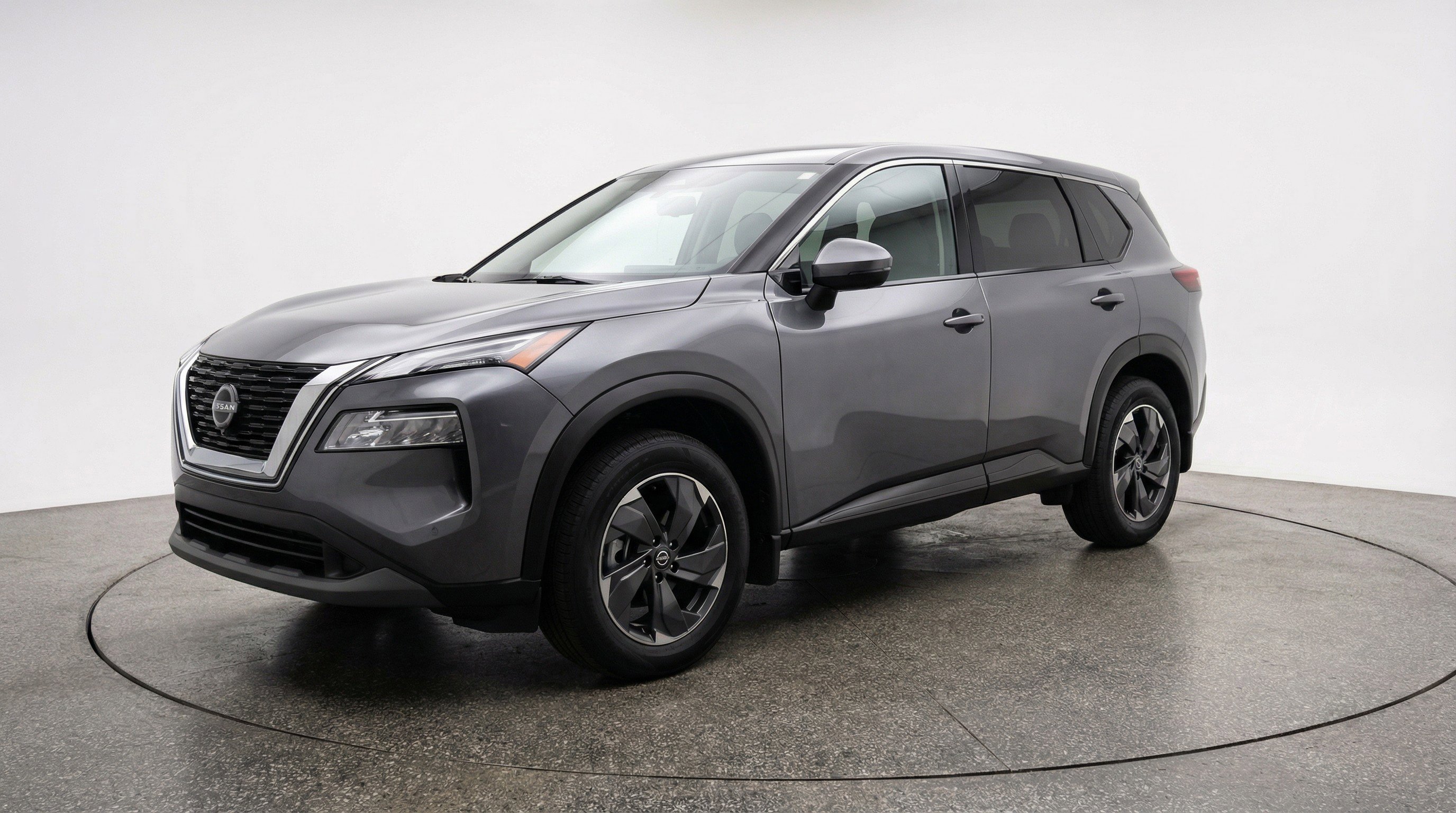 Used 2025 Nissan Rogue SV image 3