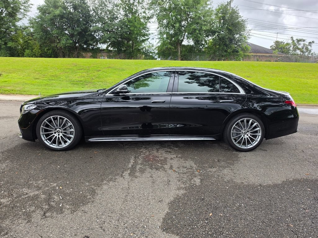 Used 2022 Mercedes-Benz S 580 4MATIC Sedan video 2