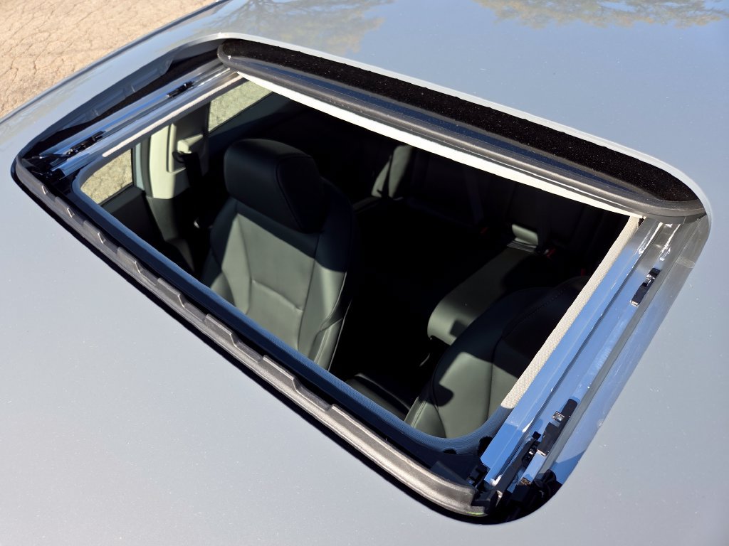 New 2026 Honda Accord Touring image 3