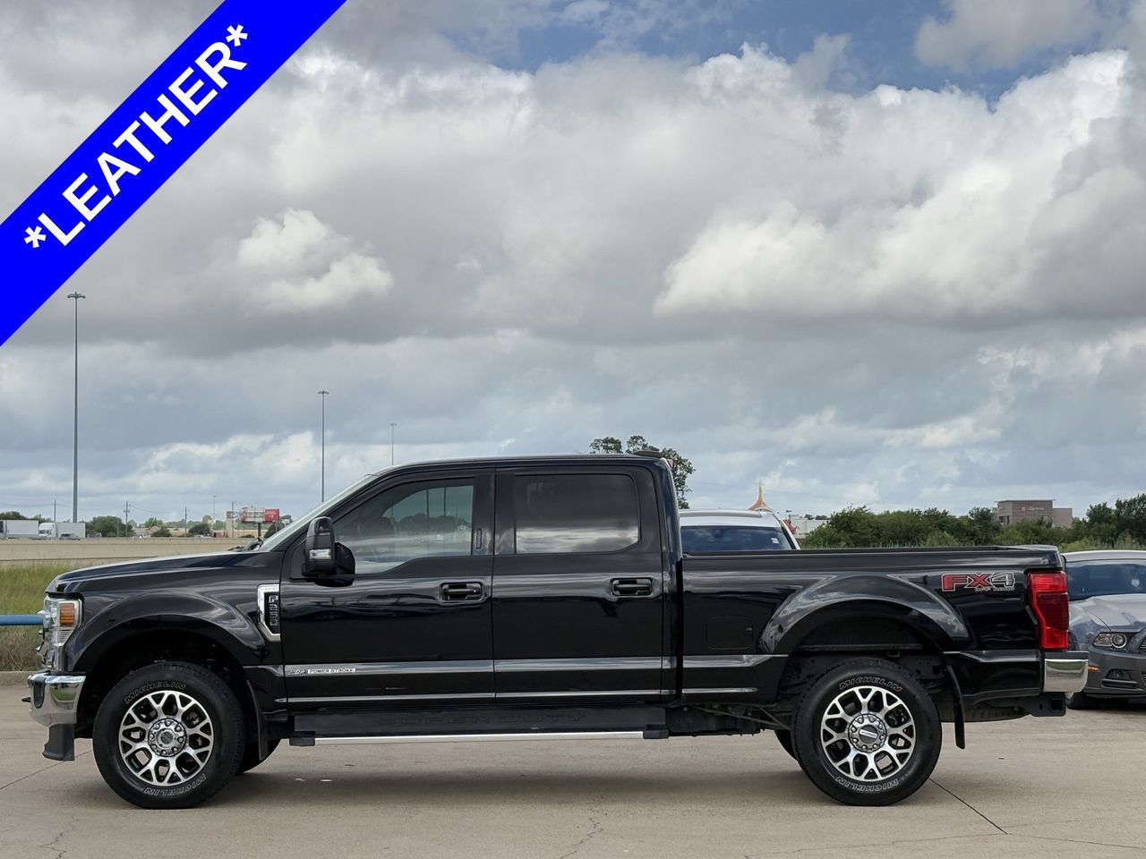 Used 2022 Ford F250 Lariat w/ Lariat Value Package AWD/4WD image 3