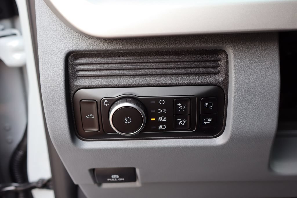 New 2026 Ford F250 XLT AWD/4WD image 32