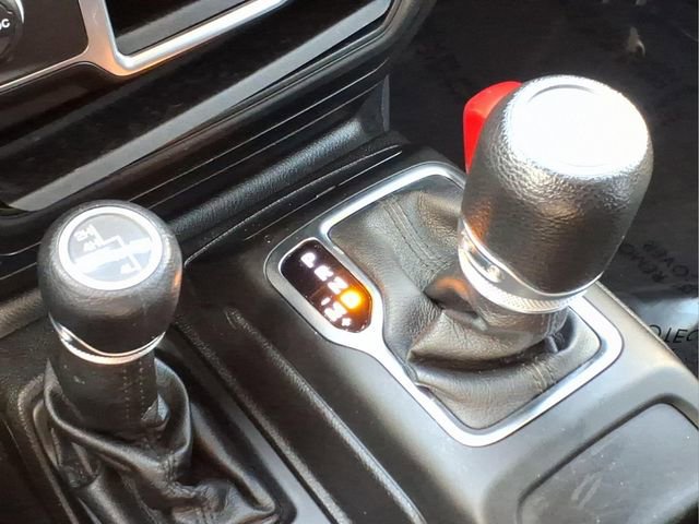 Used 2021 Jeep Wrangler Unlimited Sport image 22