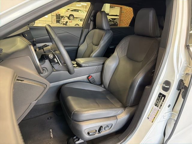 Used 2023 Lexus RX 350h w/ Cold Area Package image 12