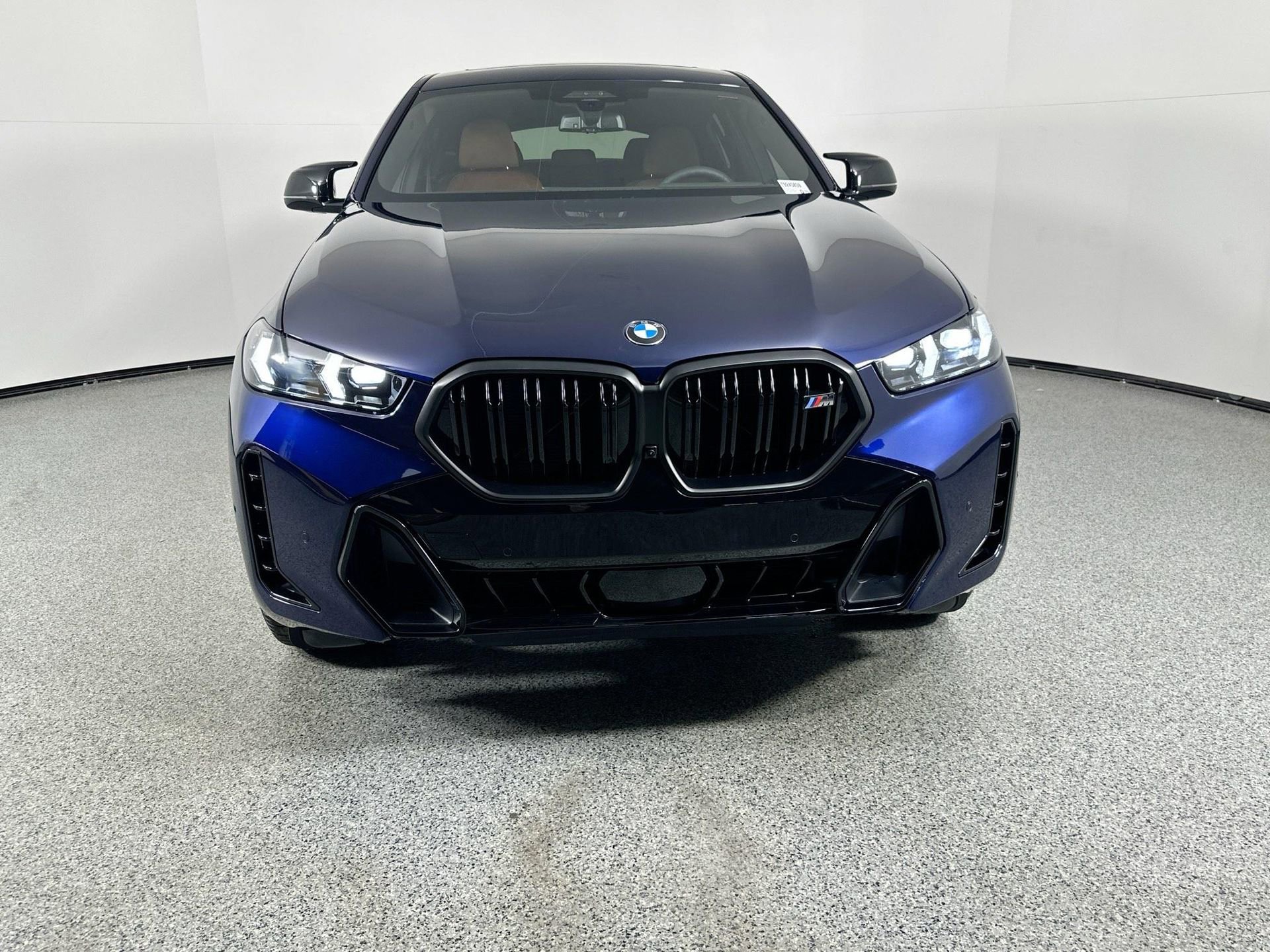 New 2026 BMW X6 M60i image 2