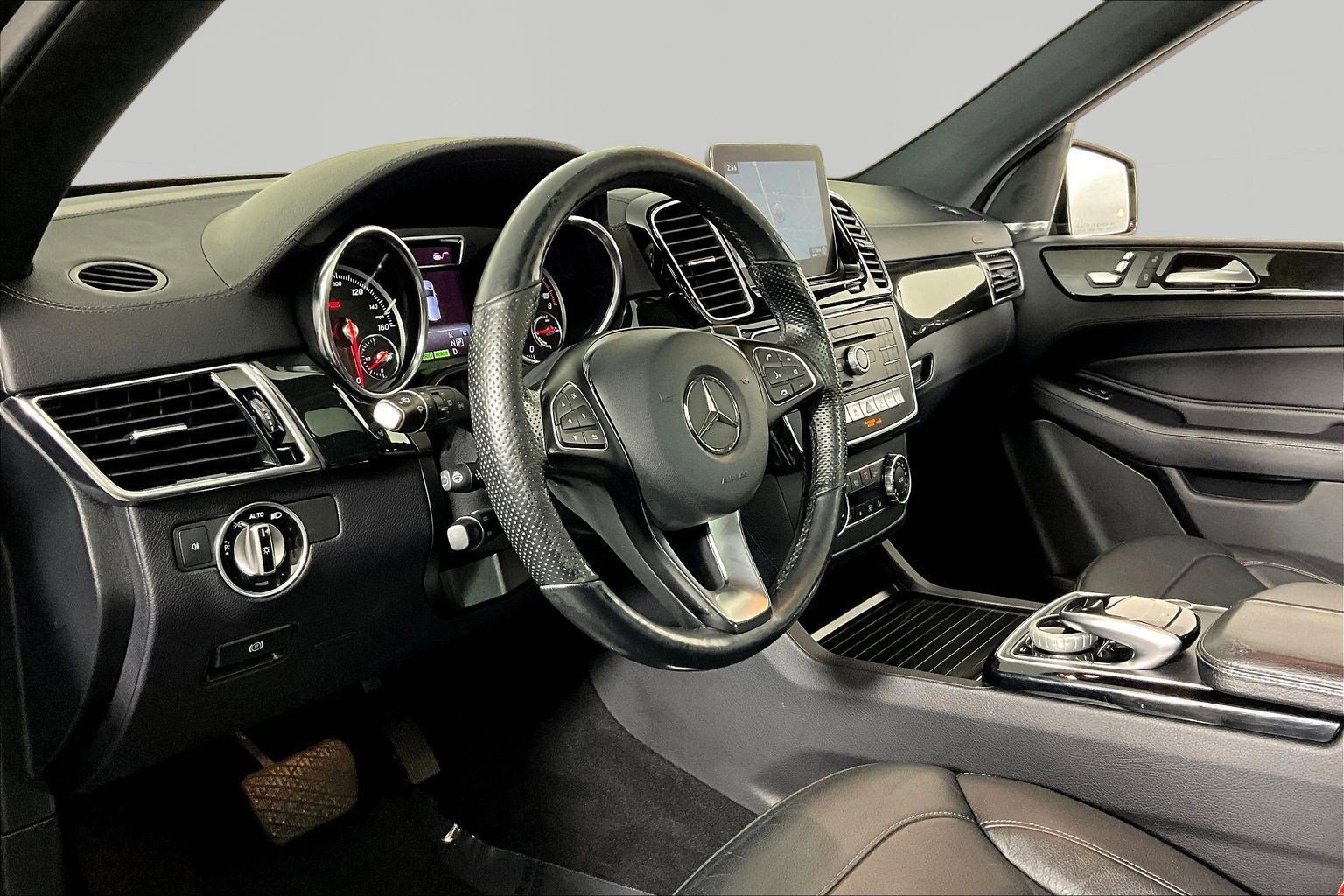 Used 2018 Mercedes-Benz GLE 550e 4MATIC image 17